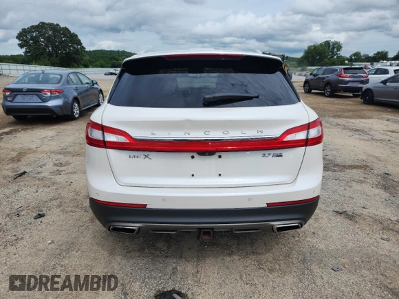 2016 Lincoln MKX Reserve with VIN 2LMTJ8LP8GBL51894, listed as a Copart auction lot 62332935 with 101,551 mi miles and Clean title. Bid and sale history available at DreamBid. Image 6.