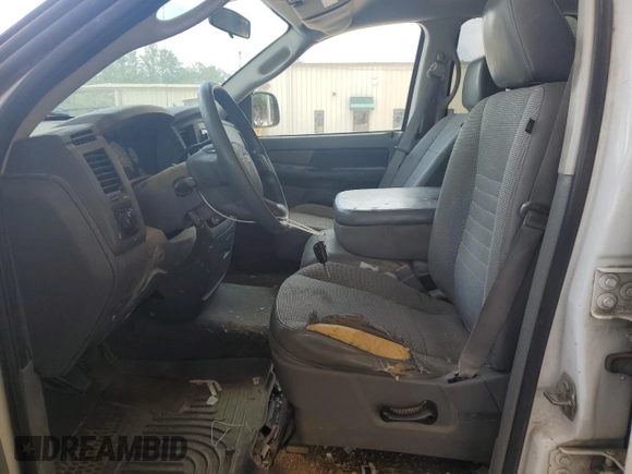 2008 Dodge 1500 SLT z VIN 1D7HA18N78S580598, wystawiony jako Copart lot #56768805 z przebiegiem 273 212 mil mil oraz Czysty tytuł • Clean title. Historia ofert i sprzedaży dostępna na DreamBid. Obrazek 7.