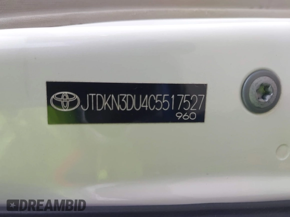 2012 Toyota Prius One z VIN JTDKN3DU4C5517527, wystawiony jako IAAI lot #41730738 z przebiegiem 146 069 mil mil oraz . Historia ofert i sprzedaży dostępna na DreamBid. Obrazek 9.