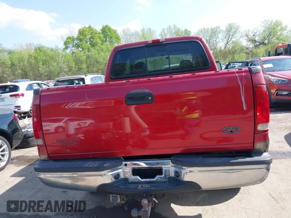 2002 Ford F-250 XL с VIN 1FTNW21F92EC27048, выставлен на аукционе IAAI как лот 42016383 с пробегом 179 671 миль миль и . История ставок и продаж доступна на DreamBid. Изображение 17.