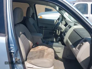 2008 Ford Escape Hybrid with VIN 1FMCU49H58KD57963, listed as a IAAI auction lot 42588648 with 177,409 mi miles and . Bid and sale history available at DreamBid. Image 5.