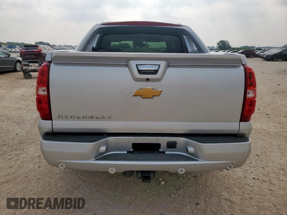 2013 Chevrolet Avalanche LT with VIN 3GNMCFE0XDG150663, listed as a Copart auction lot 57417395 with 141,470 mi miles and Salvage title. Bid and sale history available at DreamBid. Image 6.