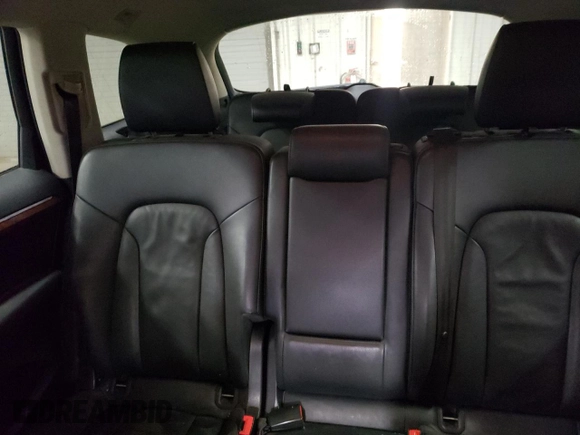 2015 Audi Q7 3.0T Premium with VIN WA1CGAFE3FD019834, listed as a Copart auction lot 83068494 with 89,641 mi miles and Salvage Title. Bid and sale history available at carsss.com. Image 10.
