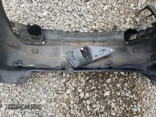 2016 Lexus LS 460 z VIN JTHCL5EF3G5026392, wystawiony jako Copart lot #88937385 z przebiegiem 81 110 mil mil oraz Szkoda całkowita • Salvage title. Historia ofert i sprzedaży dostępna na DreamBid. Obrazek 12.