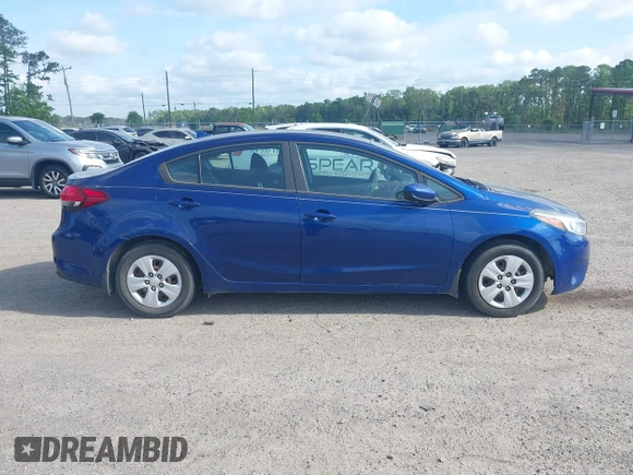 2018 Kia Forte LX with VIN 3KPFK4A71JE226693, listed as a IAAI auction lot 42094700 with 140,906 mi miles. Bid and sale history available at carsss.com. Image 13.
