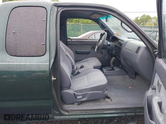 2000 Toyota Tacoma PreRunner with VIN 5TESM92N4YZ695931, listed as a IAAI auction lot 42352013 with 194,454 mi miles and . Bid and sale history available at DreamBid. Image 5.