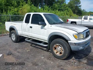 2004 Toyota Tacoma PreRunner with VIN 5TESM92N54Z402807, listed as a IAAI auction lot 42596875 with Not provided miles and . Bid and sale history available at DreamBid. Image 1.