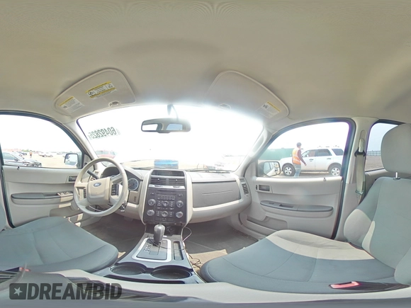 2011 Ford Escape XLS with VIN 1FMCU0C75BKC58172, listed as a Copart auction lot 60492825 with 114,518 mi miles and Salvage title. Bid and sale history available at DreamBid. Image 14.