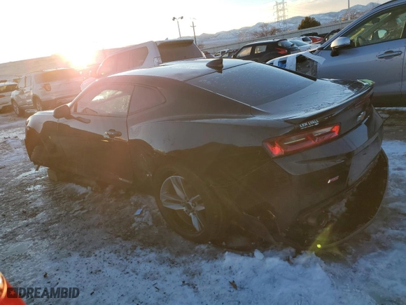 2018 Chevrolet Camaro 1LT with VIN 1G1FB1RX7J0143807, listed as a Copart auction lot 42025015 with 50,779 mi miles and Salvage Title. Bid and sale history available at carsss.com. Image 2.