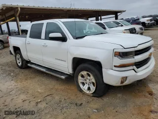 2018 Chevrolet Silverado 1500 LT with VIN 3GCUKREC7JG499847, listed as a Copart auction lot 47810745 with 0 mi miles and Salvage Title. Bid and sale history available at carsss.com. Image 4.