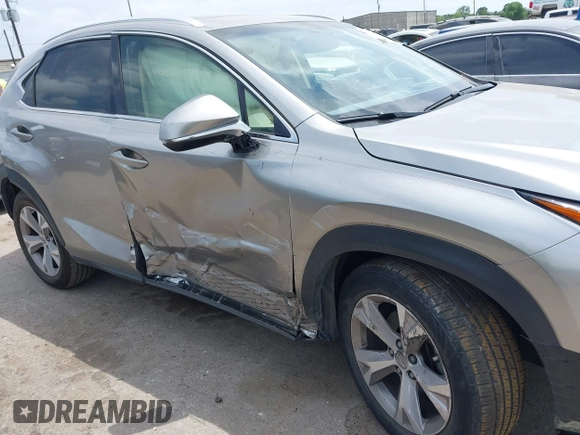 2017 Lexus NX 200t z VIN JTJYARBZ7H2081317, wystawiony jako IAAI lot #42073702 z przebiegiem 34 467 mil mil oraz . Historia ofert i sprzedaży dostępna na DreamBid. Obrazek 6.