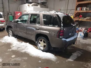2008 Chevrolet TrailBlazer Fleet w/2FL with VIN 1GNDT13S382189441, listed as a IAAI auction lot 41596883 with 163,745 mi miles. Bid and sale history available at carsss.com. Image 3.