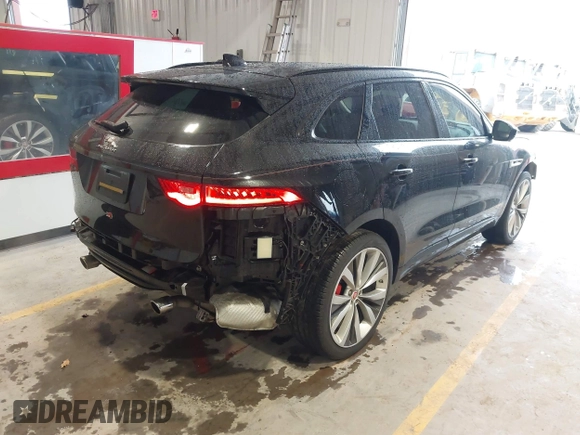 2017 Jaguar F-Pace 35t R-Sport with VIN SADCL2BV3HA068568, listed as a IAAI auction lot 41437570 with 39,025 mi miles and . Bid and sale history available at DreamBid. Image 4.