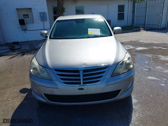 2013 Hyundai Genesis 3.8L with VIN KMHGC4DD7DU225231, listed as a IAAI auction lot 41616715 with 219,187 mi miles. Bid and sale history available at carsss.com. Image 12.