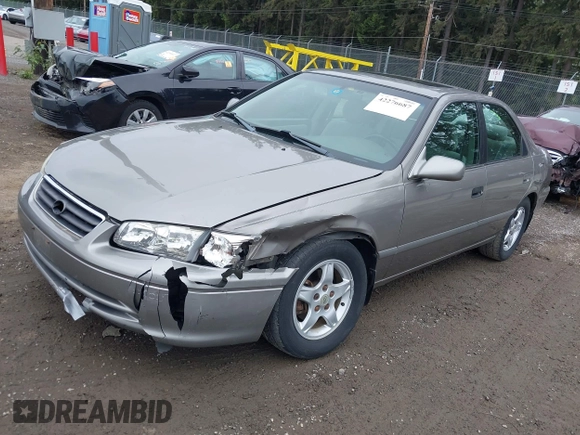 2001 Toyota Camry CE z VIN 4T1BG22K31U097733, wystawiony jako IAAI lot #42276687 z przebiegiem 180 357 mil mil oraz . Historia ofert i sprzedaży dostępna na DreamBid. Obrazek 17.