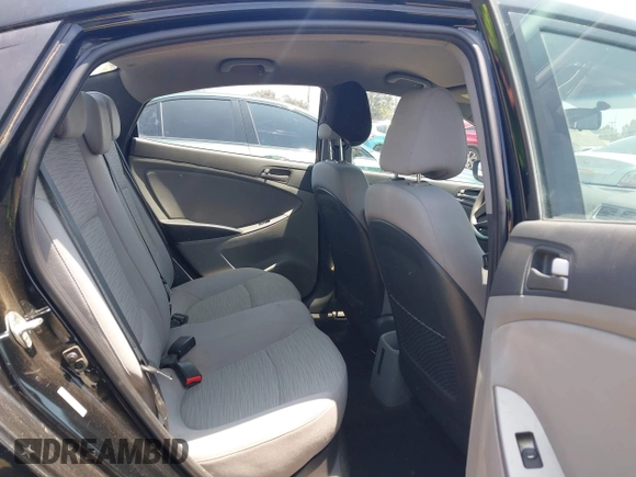 2017 Hyundai Accent SE z VIN KMHCT4AE4HU354755, wystawiony jako IAAI lot #42391519 z przebiegiem 106 998 mil mil oraz . Historia ofert i sprzedaży dostępna na DreamBid. Obrazek 8.