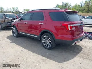 2016 Ford Explorer Platinum with VIN 1FM5K8HT5GGD22093, listed as a IAAI auction lot 42081561 with 100,645 mi miles. Bid and sale history available at carsss.com. Image 3.