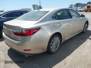 2016 Lexus ES with VIN JTHBK1GG3G2223805, listed as a IAAI auction lot 42065504 with 210,363 mi miles. Bid and sale history available at carsss.com. Image 4.