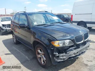 2006 BMW X5 3.0i with VIN 5UXFA13536LY46505, listed as a IAAI auction lot 41912947 with 80,071 mi miles. Bid and sale history available at carsss.com. Image 1.