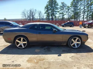 2015 Dodge Challenger R/T with VIN 2C3CDZAT2FH710640, listed as a IAAI auction lot 41753742 with 159,507 mi miles. Bid and sale history available at carsss.com. Image 13.