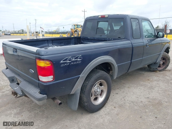 1999 Ford Ranger XLT with VIN 1FTZR15X4XPB33404, listed as a IAAI auction lot 41894486 with 371,102 mi miles. Bid and sale history available at carsss.com. Image 4.