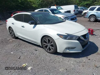 2017 Nissan Maxima SR z VIN 1N4AA6AP7HC413226, wystawiony jako IAAI lot #42095050 z przebiegiem 333 607 mil mil oraz . Historia ofert i sprzedaży dostępna na DreamBid. Obrazek 1.