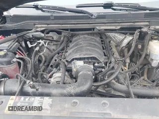 2018 GMC Sierra 1500 SLE z VIN 3GTU2MEC8JG249701, wystawiony jako IAAI lot #41556135 z przebiegiem 87 657 mil mil oraz . Historia ofert i sprzedaży dostępna na DreamBid. Obrazek 10.