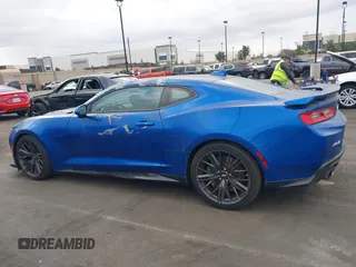 2018 Chevrolet Camaro ZL1 with VIN 1G1FK1R6XJ0122327, listed as a IAAI auction lot 41539334 with 26,178 mi miles and . Bid and sale history available at DreamBid. Image 14.