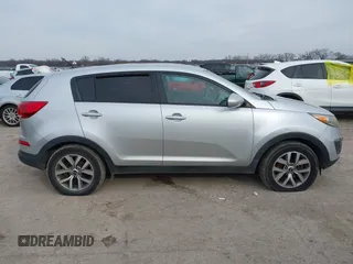 2016 Kia Sportage LX with VIN KNDPB3AC4G7804225, listed as a IAAI auction lot 41576543 with 143,613 mi miles. Bid and sale history available at carsss.com. Image 13.
