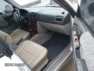 1998 Subaru Forester S with VIN JF1SF6554WH769969, listed as a IAAI auction lot 41651574 with 1 mi miles. Bid and sale history available at carsss.com. Image 5.