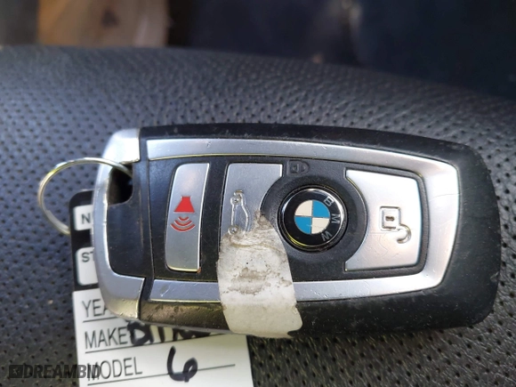 2014 BMW 6 Series 640i xDrive with VIN WBA6B8C58EDZ72405, listed as a IAAI auction lot 42076517 with 101,704 mi miles. Bid and sale history available at carsss.com. Image 11.