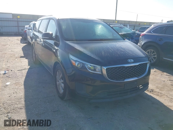 2017 Kia Sedona LX with VIN KNDMB5C19H6242467, listed as a IAAI auction lot 41836591 with 95,403 mi miles. Bid and sale history available at carsss.com. Image 1.