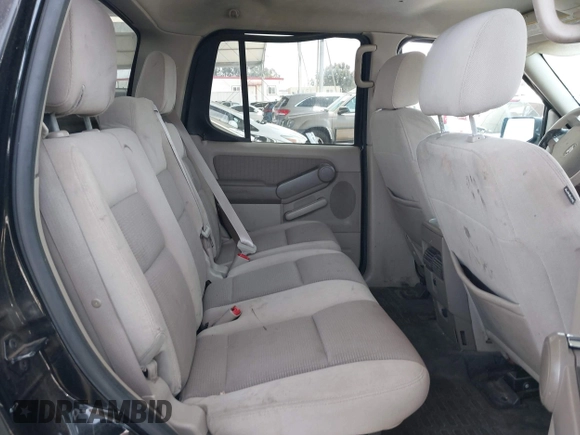 2007 Ford Explorer Sport Trac XLT with VIN 1FMEU31K57UA28709, listed as a IAAI auction lot 42379866 with 133,089 mi miles and . Bid and sale history available at DreamBid. Image 8.