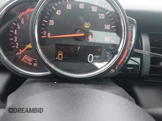 2020 MINI Hardtop Cooper S with VIN WMWXR5C04L2L37855, listed as a IAAI auction lot 42606696 with 39,531 mi miles and . Bid and sale history available at DreamBid. Image 15.