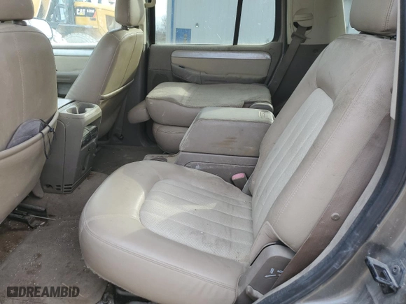 2004 Mercury Mountaineer Convenience with VIN 4M2ZU86K94ZJ48176, listed as a Copart auction lot 32561132 with 230,182 mi miles and Non Repairable. Bid and sale history available at carsss.com. Image 11.