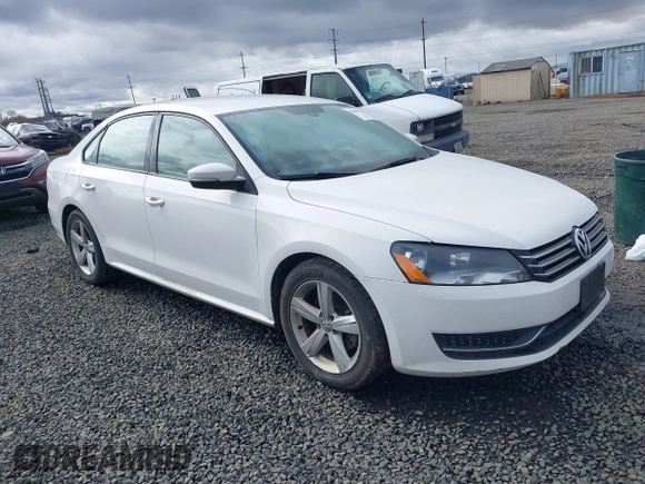 2013 Volkswagen Passat Wolfsburg Edition with VIN 1VWAP7A39DC132046, listed as a IAAI auction lot 41829115 with 122,660 mi miles. Bid and sale history available at carsss.com. Image 1.