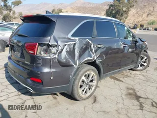 2019 Kia Sorento EX V6 with VIN 5XYPH4A58KG541318, listed as a IAAI auction lot 41021482 with 45,427 mi miles. Bid and sale history available at carsss.com. Image 4.