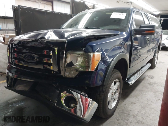 2011 Ford F-150 XL with VIN 1FTFX1CF0BFD42141, listed as a IAAI auction lot 41612837 with 195,235 mi miles. Bid and sale history available at carsss.com. Image 17.