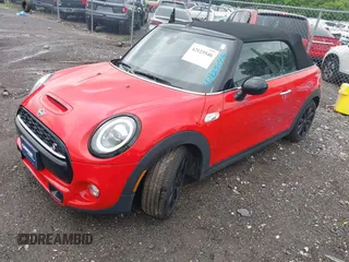 2019 MINI Convertible Cooper S с VIN WMWWG9C51K3E39565, выставлен на аукционе IAAI как лот 42125546 с пробегом 58 634 миль миль и . История ставок и продаж доступна на DreamBid. Изображение 17.