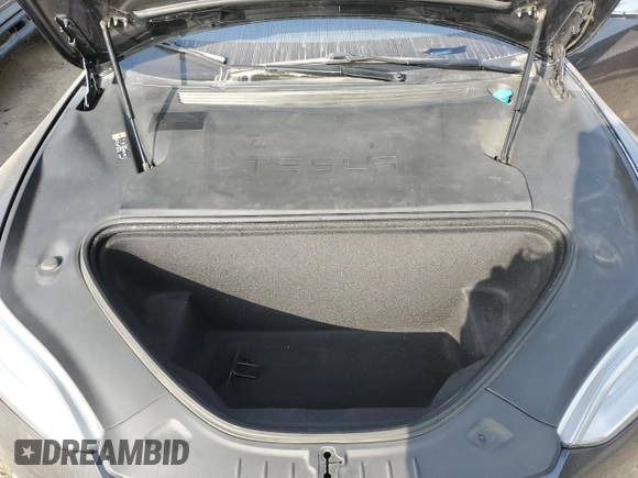 2017 Tesla Model S 100D z VIN 5YJSA1E27HF206144, wystawiony jako Copart lot #87453654 z przebiegiem Nie podano mil oraz Szkoda całkowita • Salvage title. Historia ofert i sprzedaży dostępna na DreamBid. Obrazek 12.