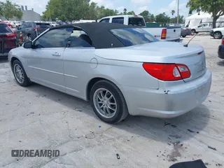 2008 Chrysler Sebring LX z VIN 1C3LC45K48N674192, wystawiony jako IAAI lot #42330236 z przebiegiem 79 506 mil mil oraz . Historia ofert i sprzedaży dostępna na DreamBid. Obrazek 3.