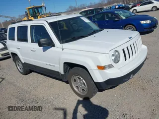 2016 Jeep Patriot Sport SE with VIN 1C4NJRBB6GD764900, listed as a IAAI auction lot 41830475 with 184,833 mi miles and . Bid and sale history available at DreamBid. Image 1.