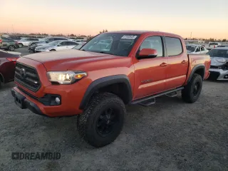 2017 Toyota Tacoma SR5 with VIN 3TMCZ5AN4HM086321, listed as a Copart auction lot 87658645 with 94,695 mi miles and Salvage Title. Bid and sale history available at carsss.com. Image 1.