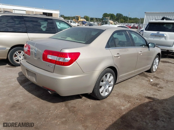 2008 Lincoln MKZ with VIN 3LNHM26T58R612044, listed as a IAAI auction lot 40587430 with 114,363 mi miles. Bid and sale history available at carsss.com. Image 4.