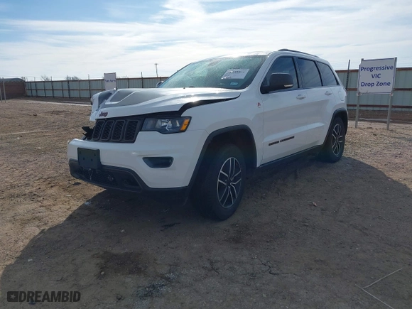 2019 Jeep Grand Cherokee Trailhawk with VIN 1C4RJFLG7KC726830, listed as a IAAI auction lot 41448850 with 97,218 mi miles. Bid and sale history available at carsss.com. Image 17.
