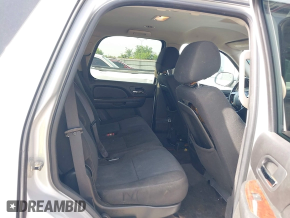 2011 Chevrolet Tahoe LS with VIN 1GNSCAE0XBR111949, listed as a IAAI auction lot 42630787 with 220,857 mi miles and . Bid and sale history available at DreamBid. Image 8.