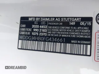 2015 Mercedes-Benz C-Class C 250 with VIN WDDGJ4HB0FG434661, listed as a IAAI auction lot 41766076 with 92,985 mi miles. Bid and sale history available at carsss.com. Image 9.