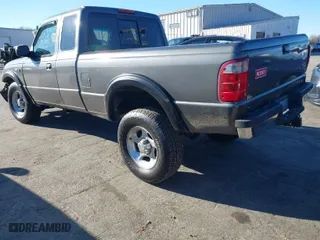 2005 Ford Ranger XL with VIN 1FTZR15E35PA06333, listed as a IAAI auction lot 41174383 with 178,183 mi miles. Bid and sale history available at carsss.com. Image 3.
