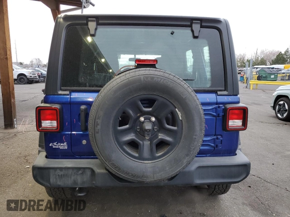 2018 Jeep Wrangler Unlimited Sport z VIN 1C4HJXDN3JW305148, wystawiony jako Copart lot #49808205 z przebiegiem 121 758 mil mil oraz Szkoda całkowita • Salvage title. Historia ofert i sprzedaży dostępna na DreamBid. Obrazek 6.
