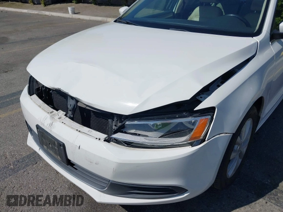 2013 Volkswagen Jetta SE with VIN 3VWDP7AJ9DM253878, listed as a IAAI auction lot 41974451 with 149,720 mi miles and . Bid and sale history available at DreamBid. Image 6.